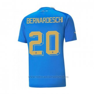 Camiseta Italia Jugador Bernardeschi 1ª 2022